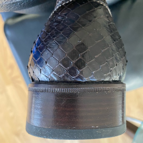 Bruno Magli Cesar brown reptile hard bottom loafers - Picture 7 of 7